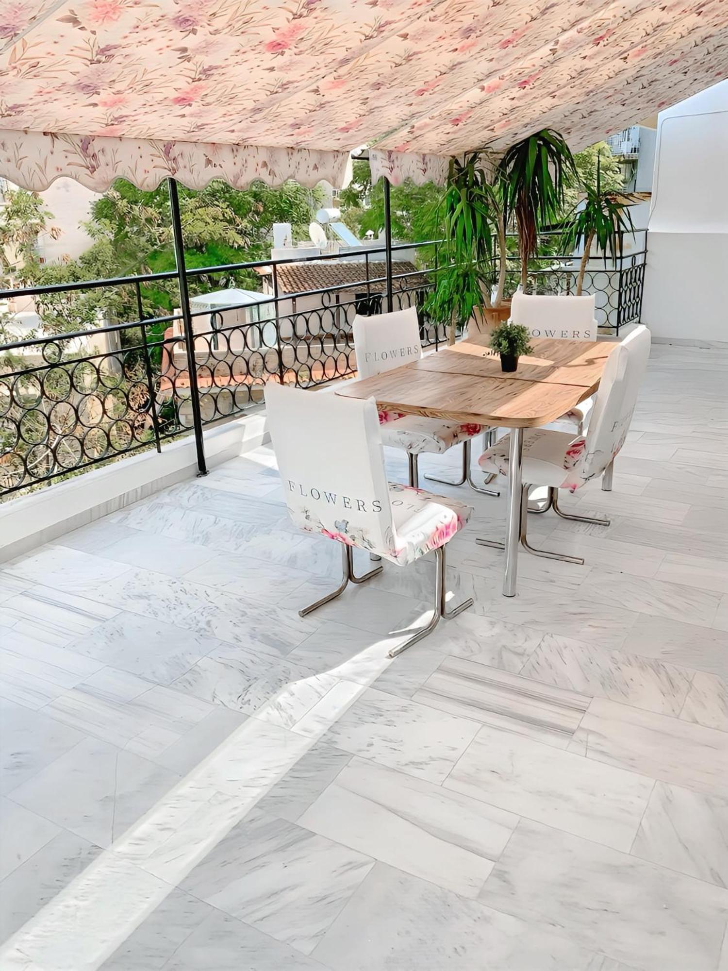 Chateau Lykabettus Atenas Exterior foto